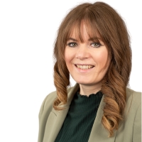 Lisa Rauh - Marketing Managerin Deutsche Makler Akademie